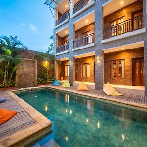 Gelatik ** Seminyak